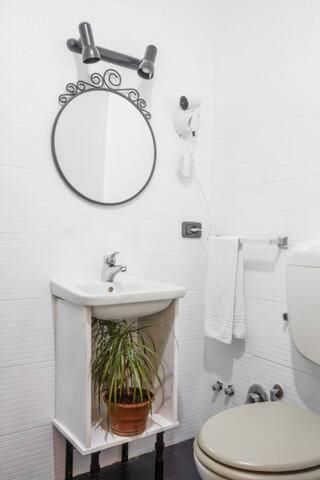 Sarah'S B&B Рим Экстерьер фото
